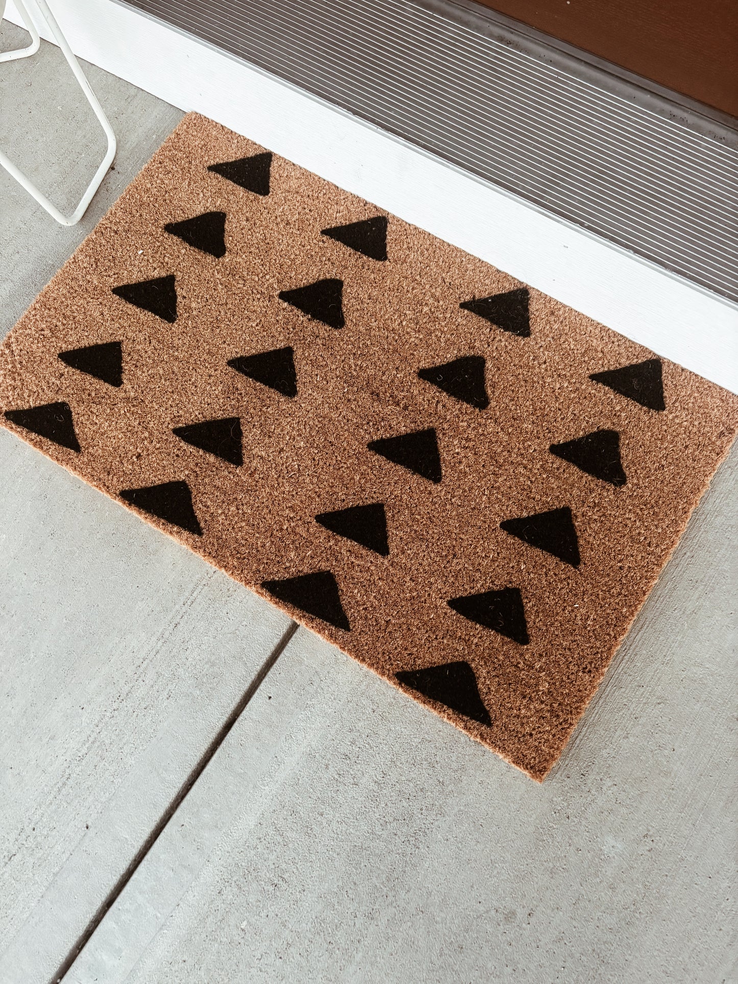 Triangle doormat