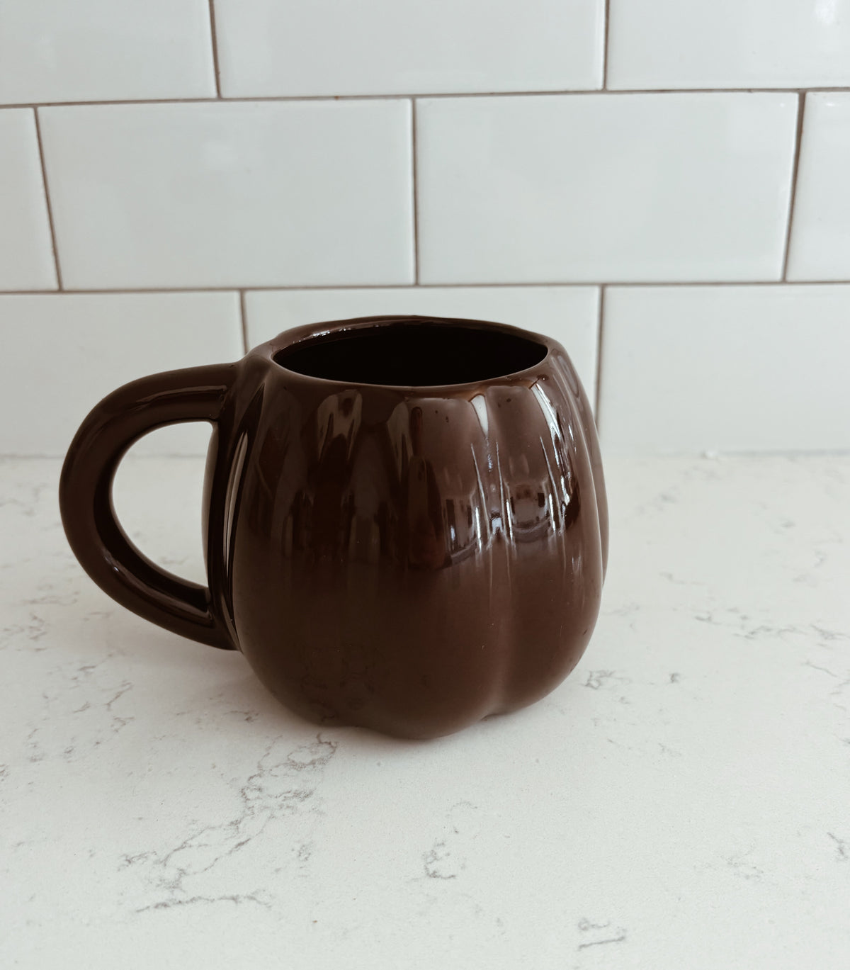 brown pumpkin mug