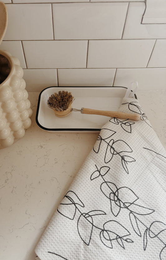 White and black flowers kitchen towel